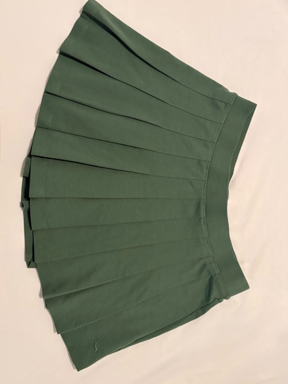 Victoria's Secret Green Tennis Pleated Mini Skort Size M - Used